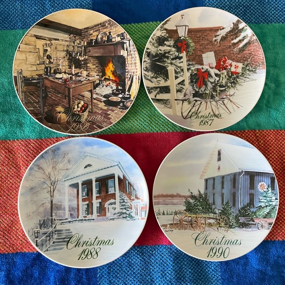 Smucker’s Christmas Collector Series Plates $10 each! 26 Available! - Picture 4 of 14